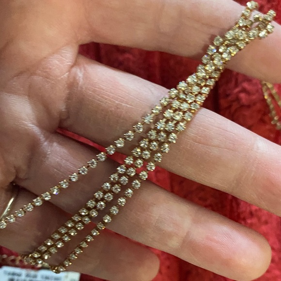 NWT Tasha Gold Crystal Multi-Layer Necklace - Picture 13 of 14